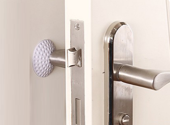 

Стоппер универсальный настенный от повреждения стен и мебели. Сиреневый