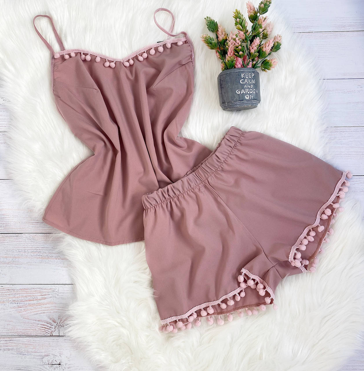 

Пижама шорты и майка S-M пыльная роза