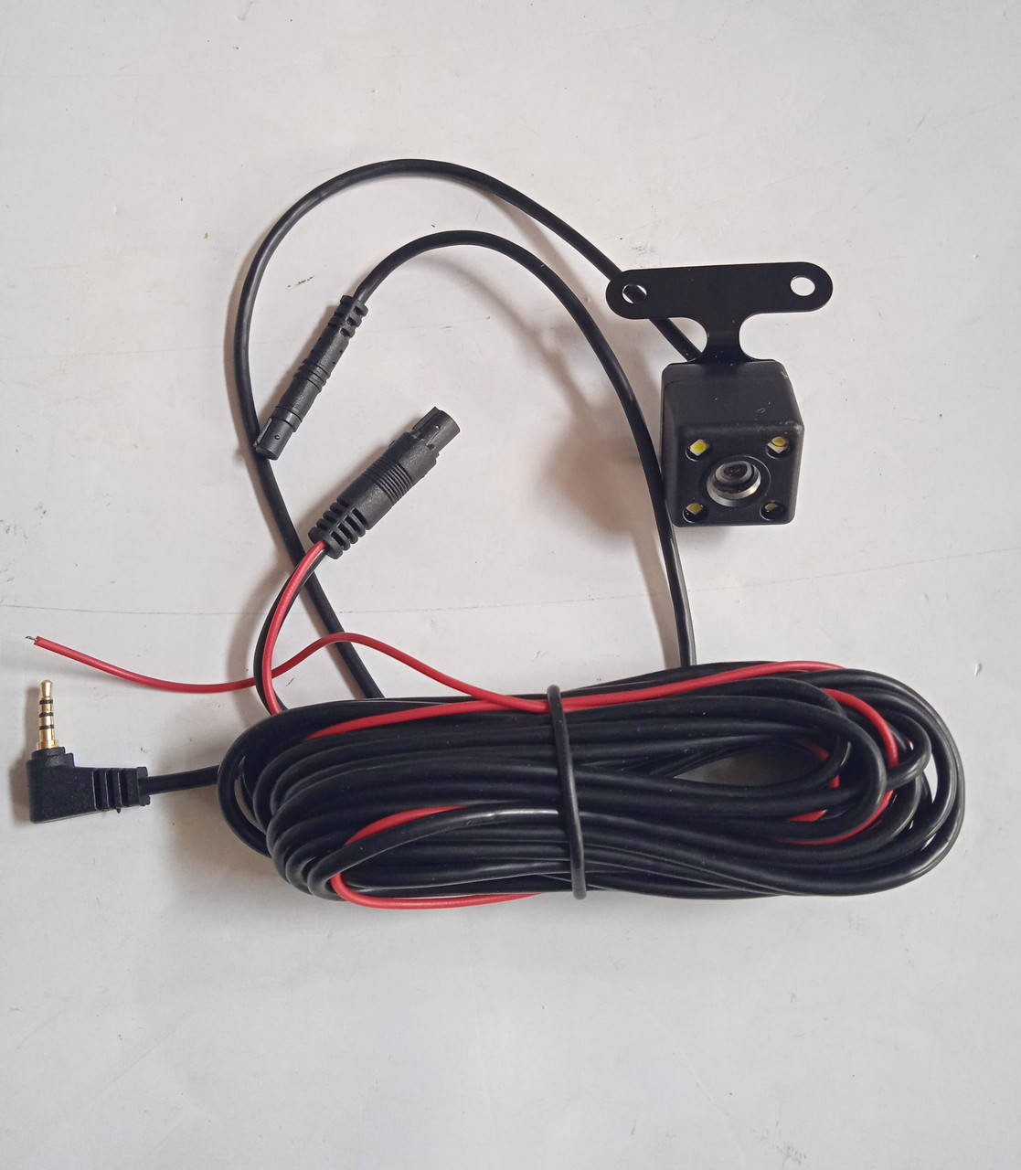 

Камера заднего ВИДА 5 контактов c LED подсветкой HD для зеркала регистратор