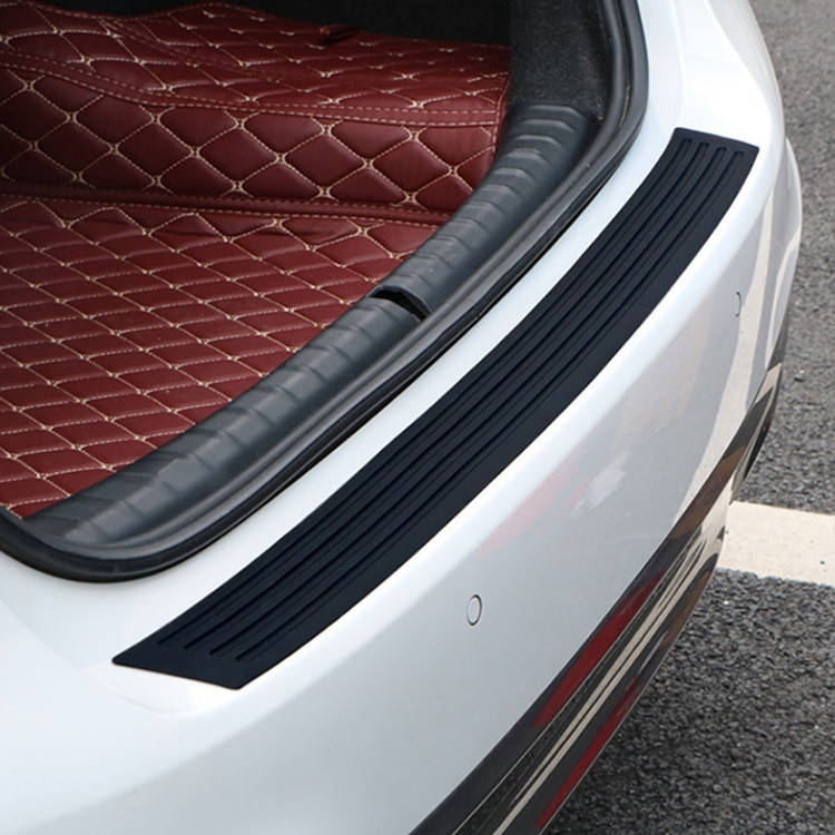 

Накладка на задний бампер 90х8см (Седан) черный силикон на 3М скотче