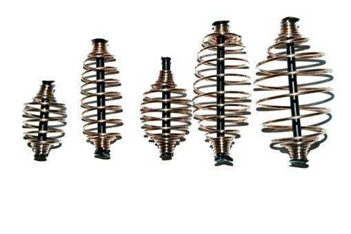 

Кормушка Пустышка П-2 крашеная 3 см