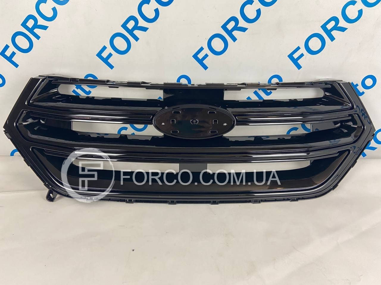

Решетка радиатора Ч/Ч без камеры Ford Edge N-927