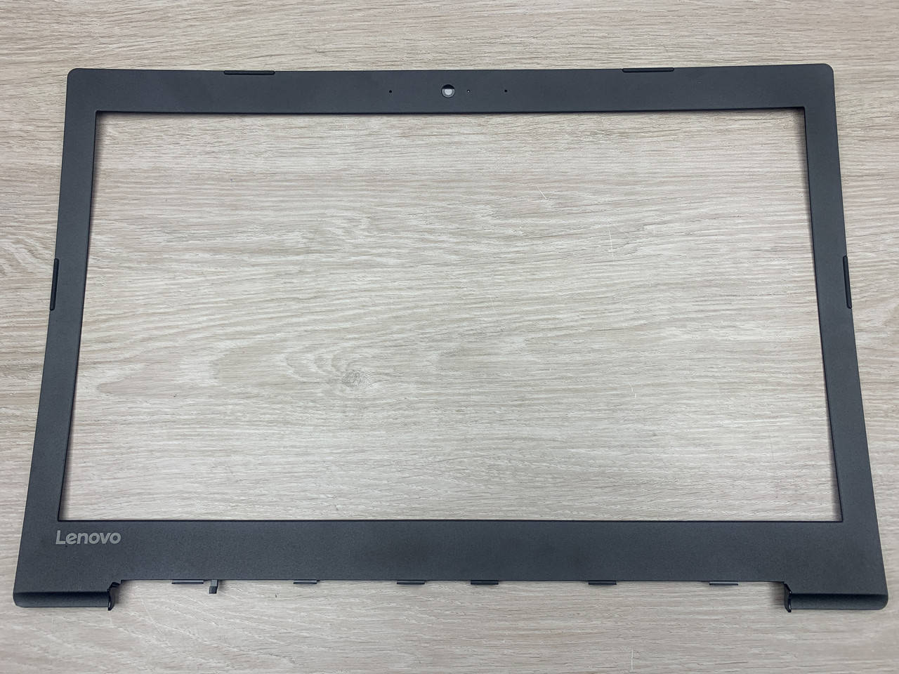 

Lenovo 320-15, 330-15 Корпус B (рамка матрицы) нов