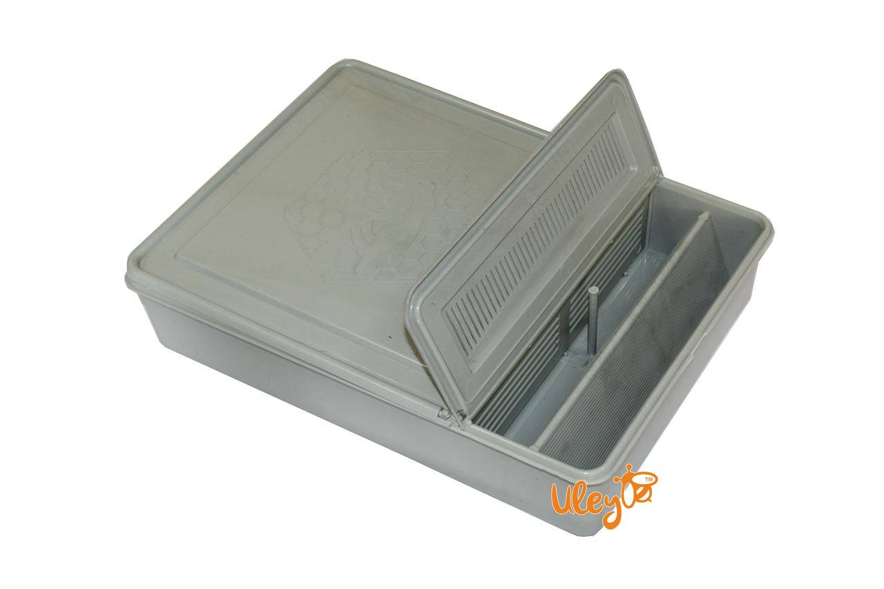 

Кормушка потолочная 3,5 л. Турция