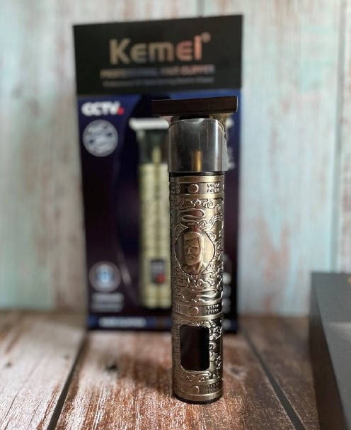 

Профессиональный триммер для бороды,усов и стрижки с дисплеем Kemei KM-1942