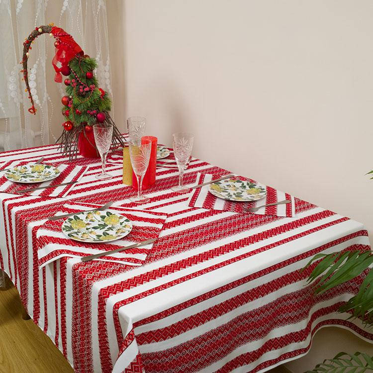 

Украинская скатерть с орнаментом 180х145 см, Без салфеток, Красный