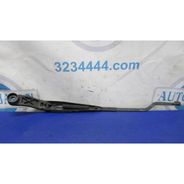 

Поводок стеклоочистителя передний KIA CERATO TD 08-13 983101M000