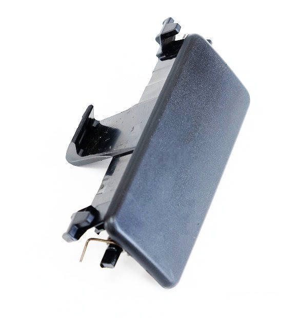 

Замок бардачка 2190 (Гранта)