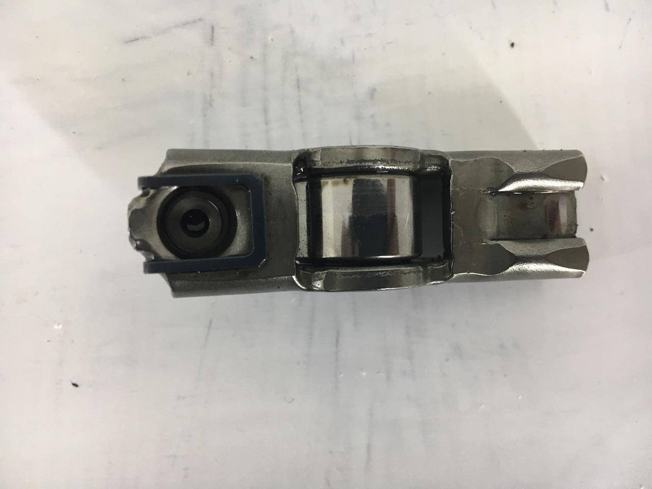 

Рокер FORD KUGA 2012-2016 1450602