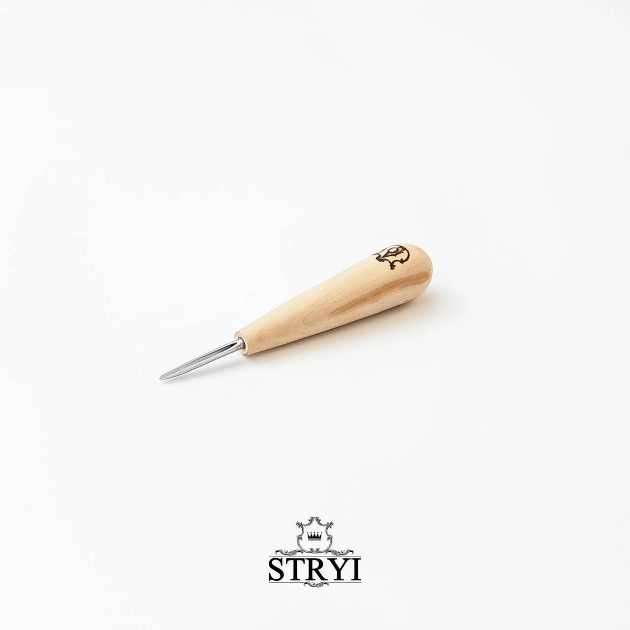 

Короткая полукруглая скошеная стамеска 2мм АЮ-STRYI Profi для геометрической резьбы, арт. 391902