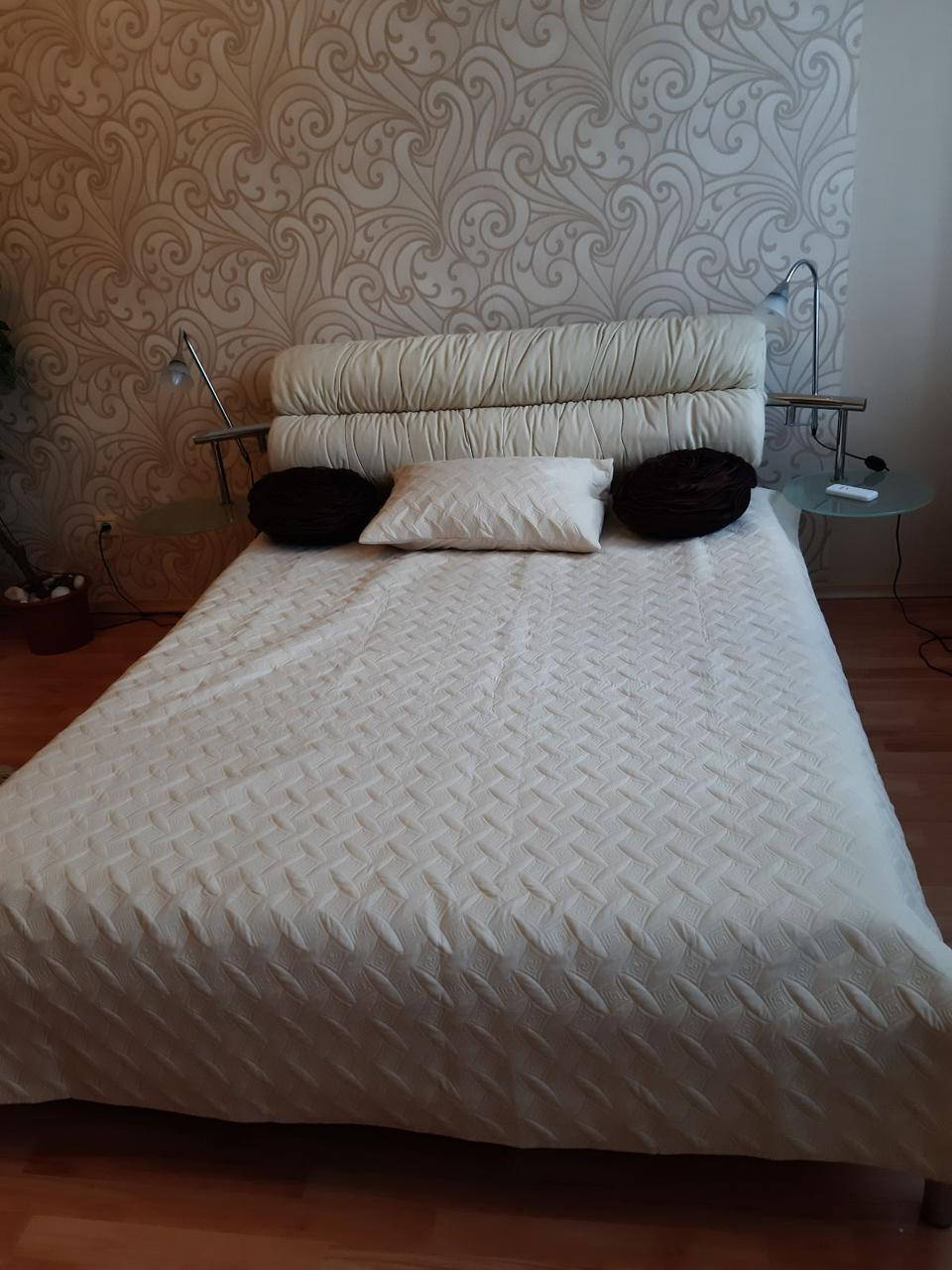 

Покрывало бежевое "Vintage" 240*180см с наволочкой 50*70см - 1шт., ТЕП, Бежевый