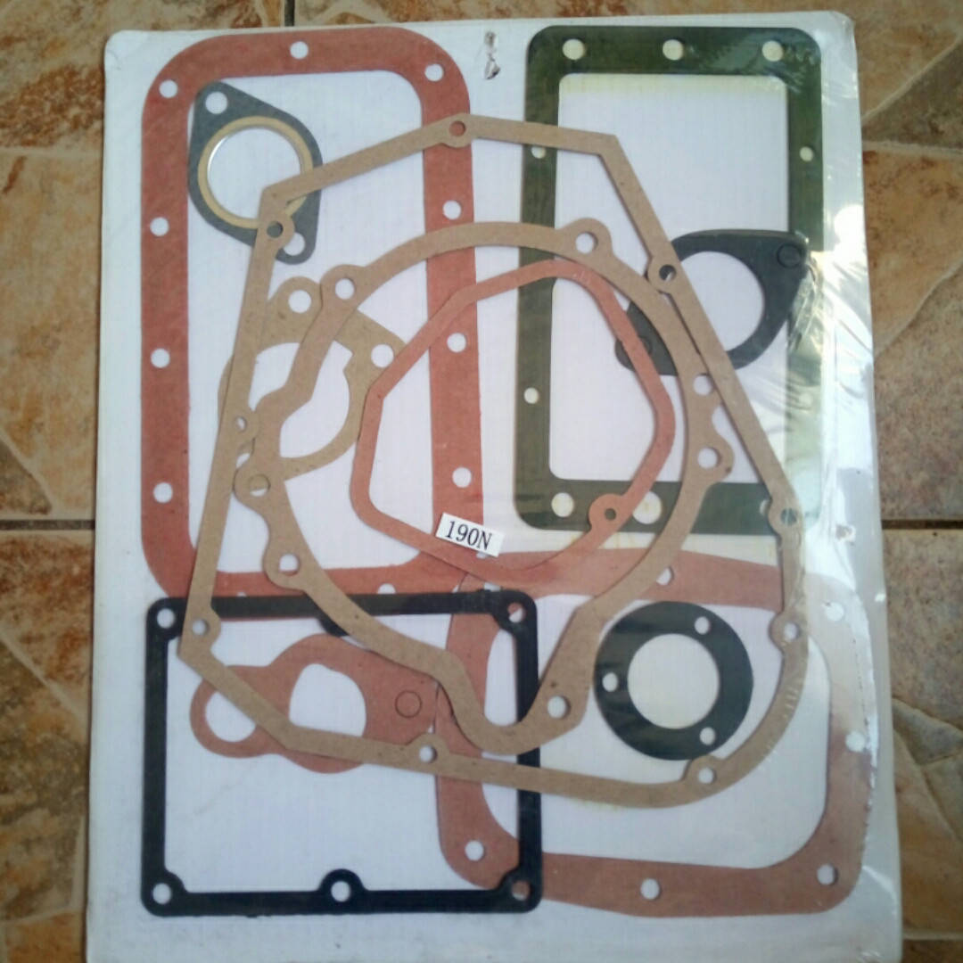 

Комплект прокладок двигателя 190n