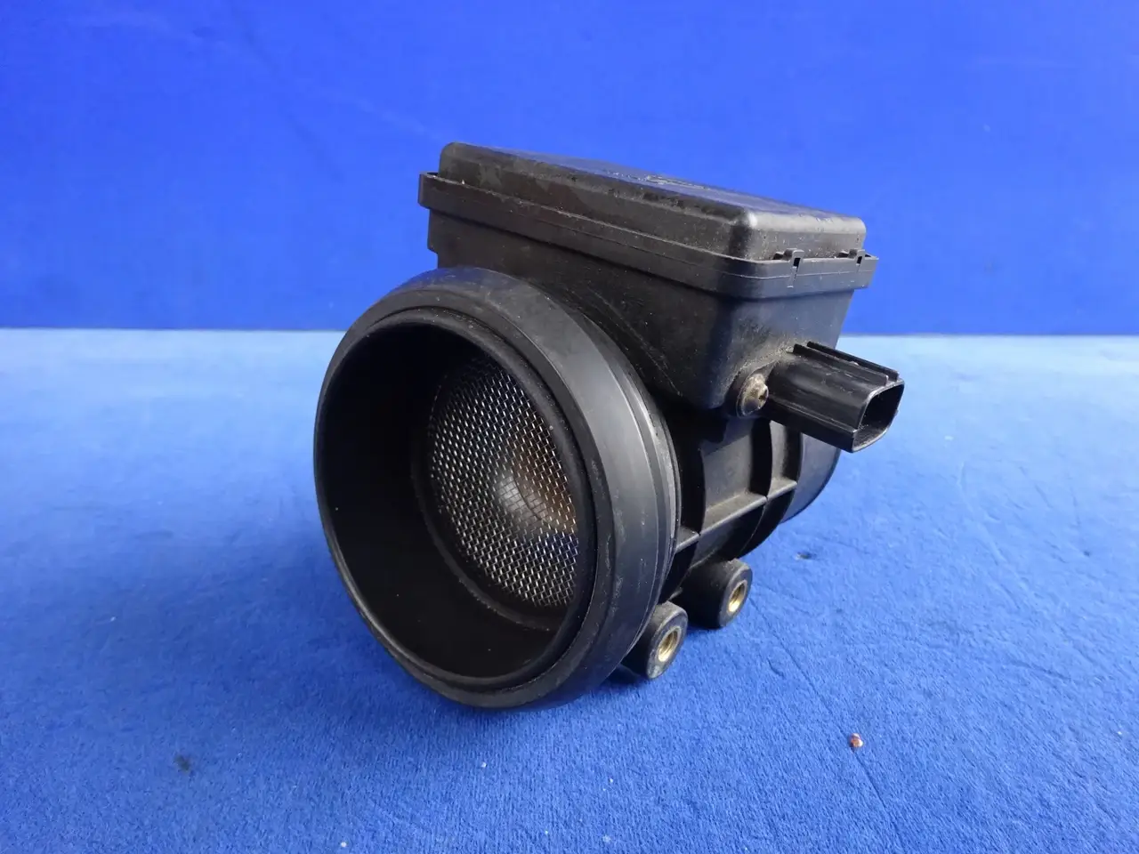 

Расходомер воздуха MAZDA 626 1992-1996 1.8i 2.0i B577 под заказ 2-4 дн