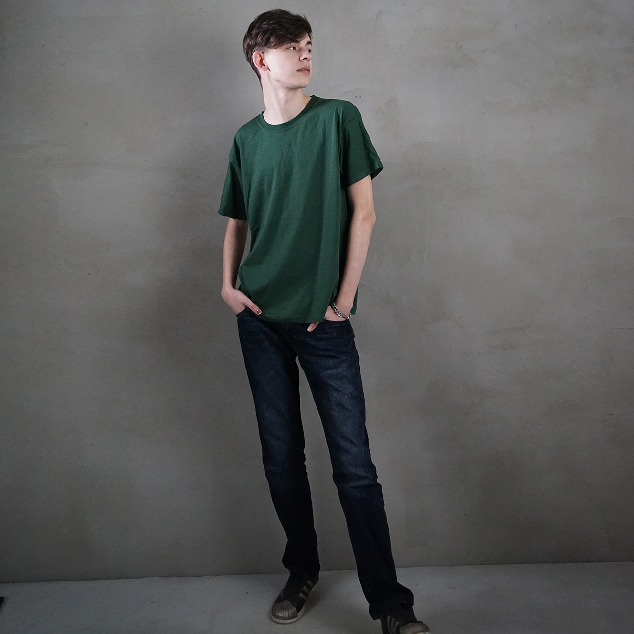 

Мужская футболка M, 38 Темно-Зеленый