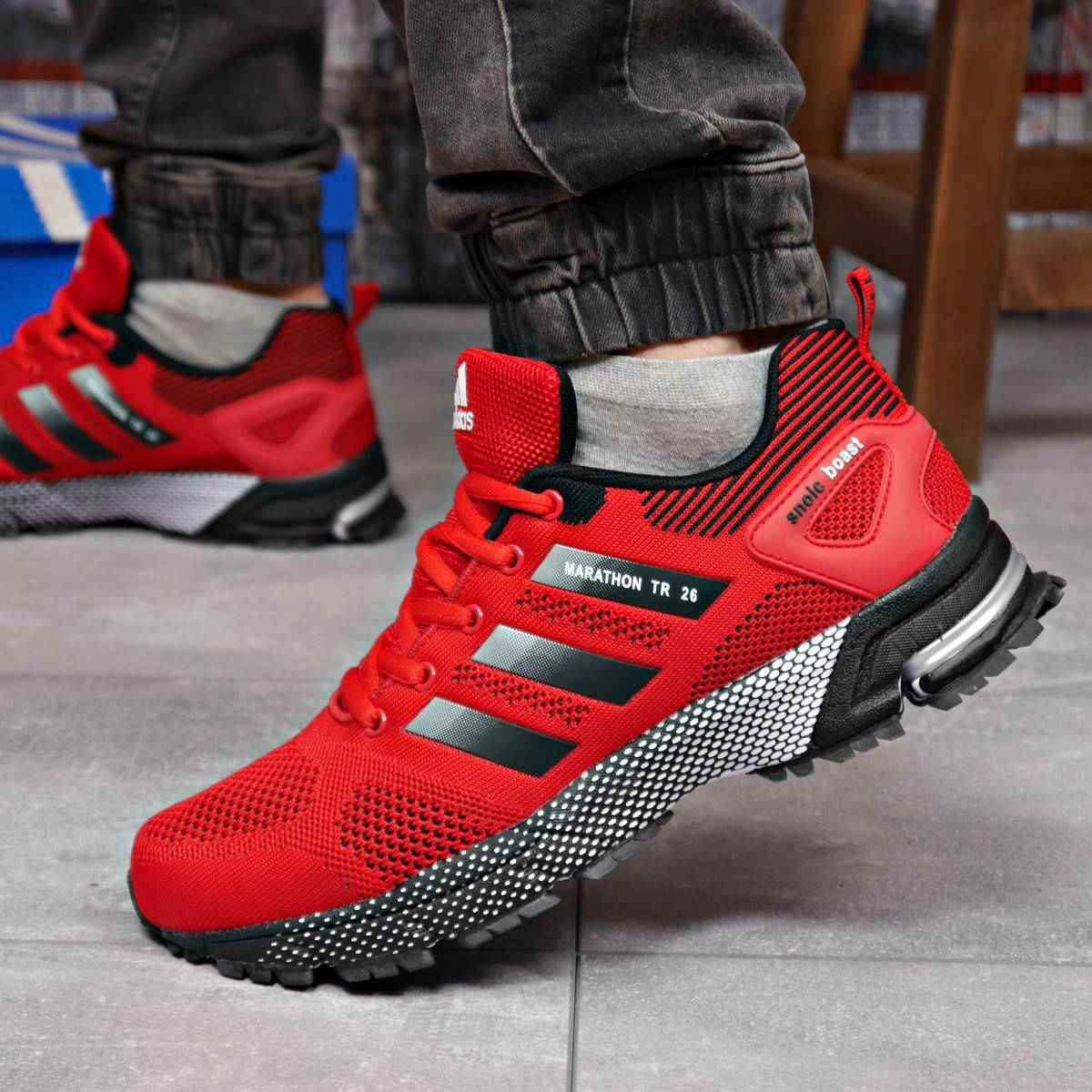 

Кроссовки мужские 18222, Adidas Marathon Tr 26, красные [ 44 ] р.(44-28,5см), Красный