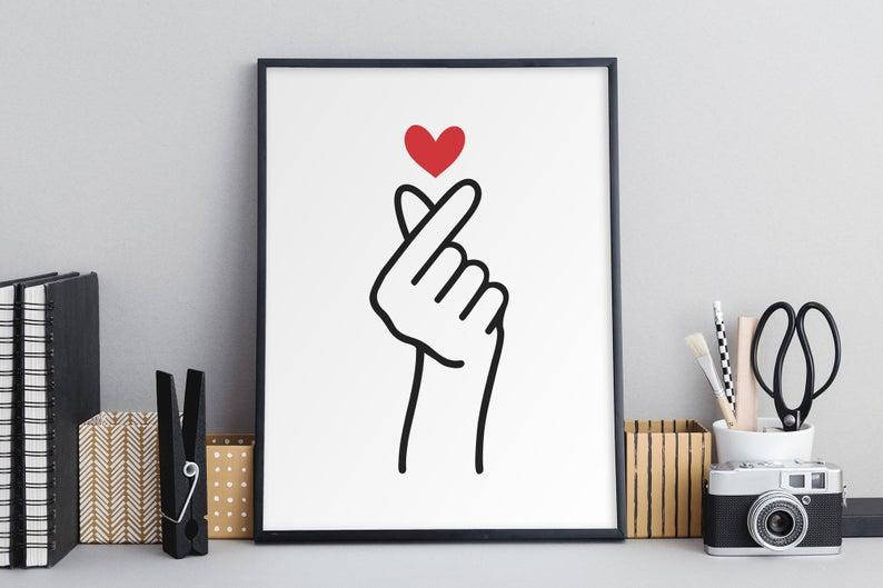 

Плакат Finger Heart. Формат А3