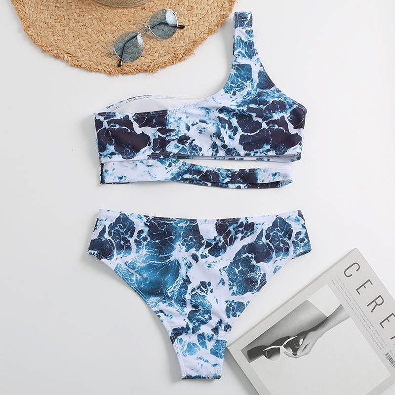 

Раздельный купальник