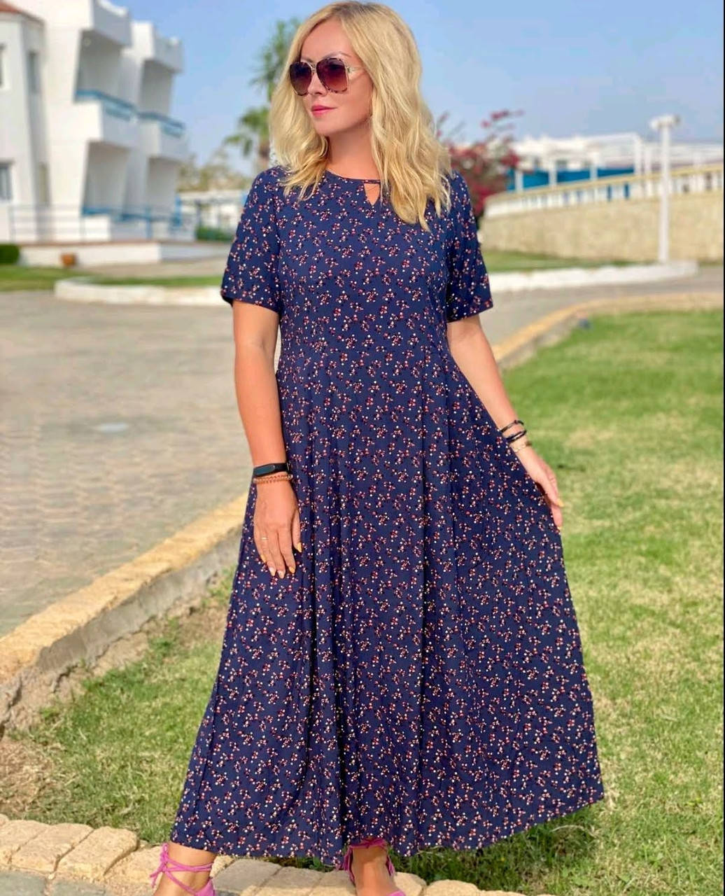 

Женское длинное платье из тонкой натуральной ткани (M-2XL)