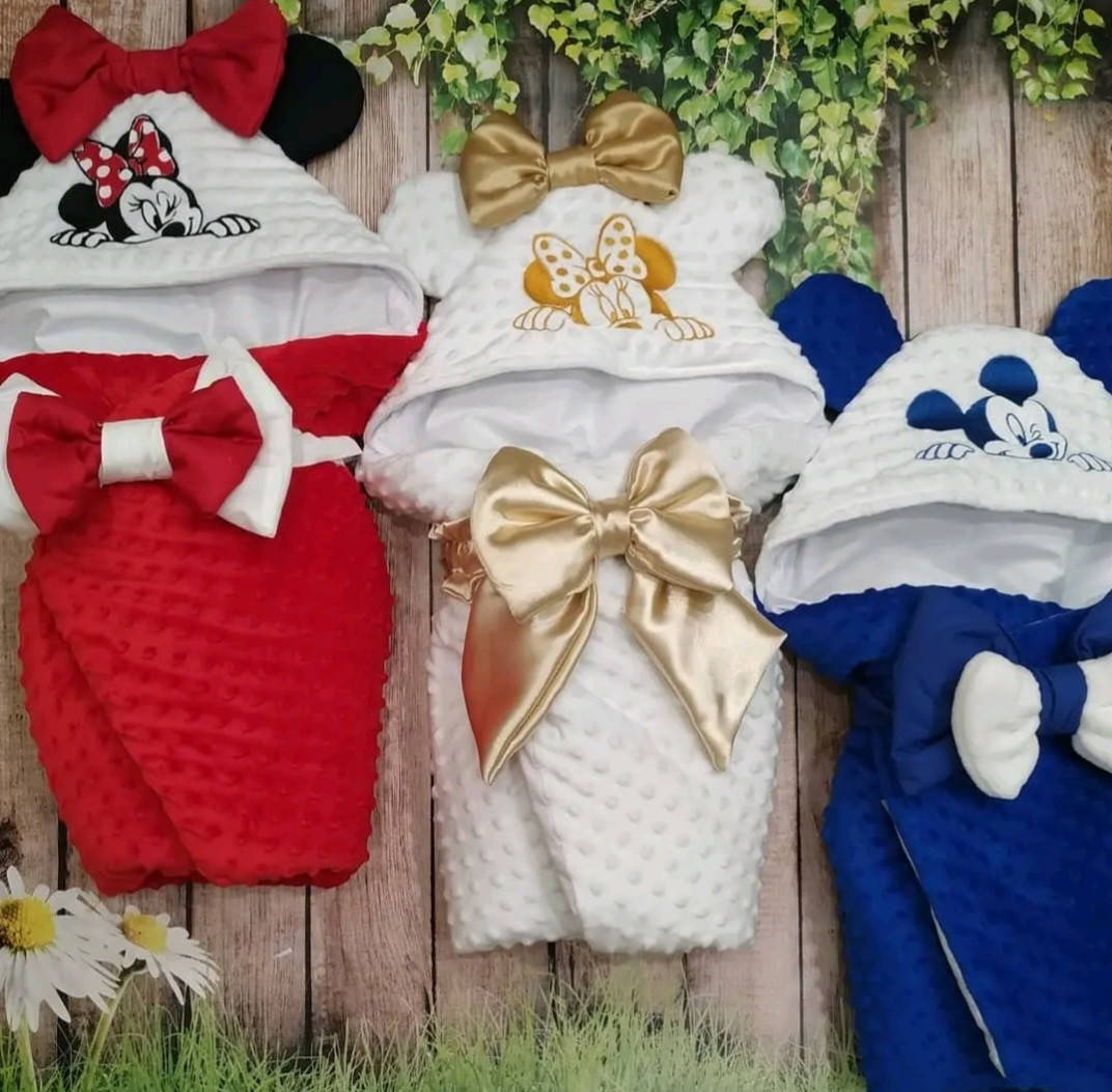 

Конверт-ковдра плюшів з вишивкою "Міккі", конверт на виписку