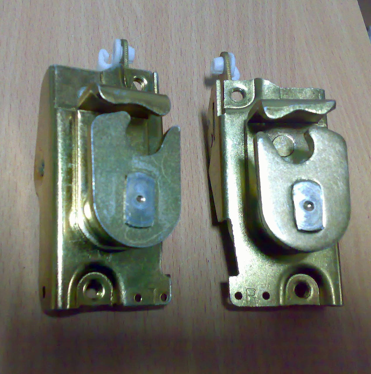 

Замок багажника сердцевина Эталон Тата Иван I-VAN