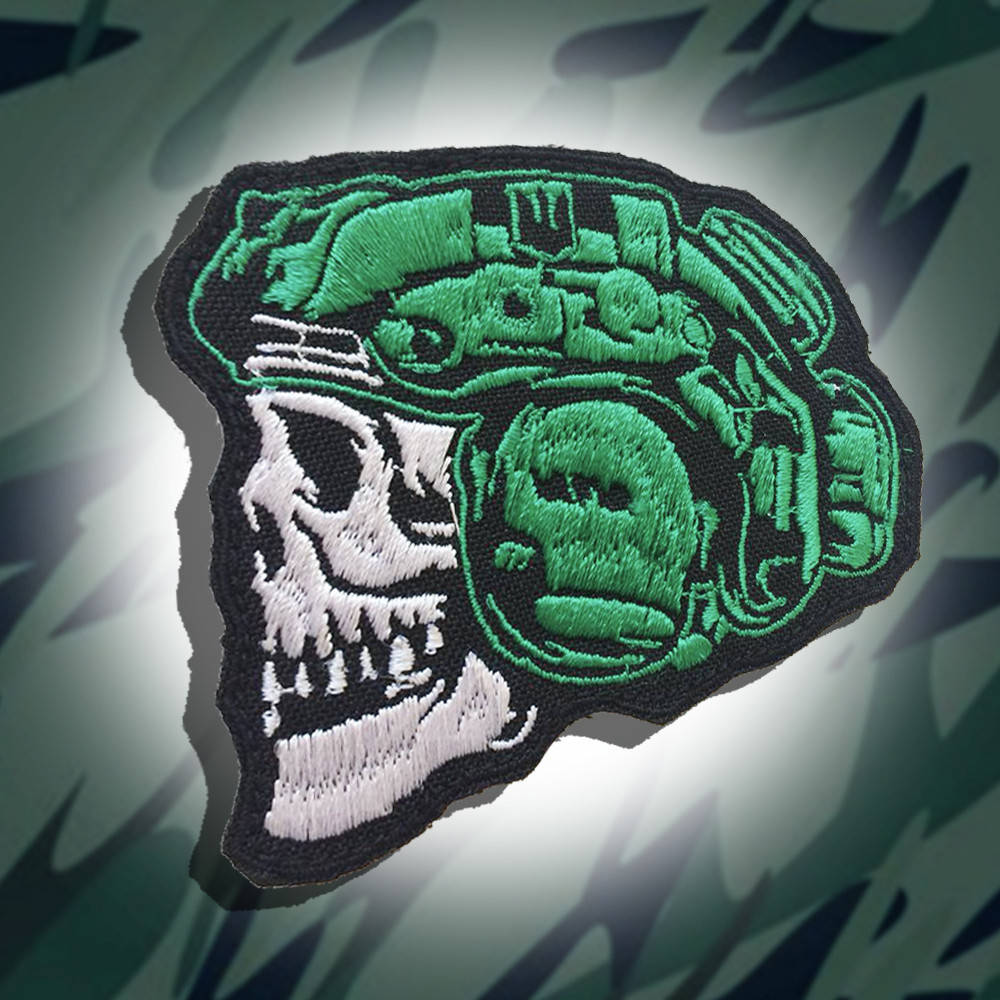 

Шеврон (патч) "Череп большой" зелёный