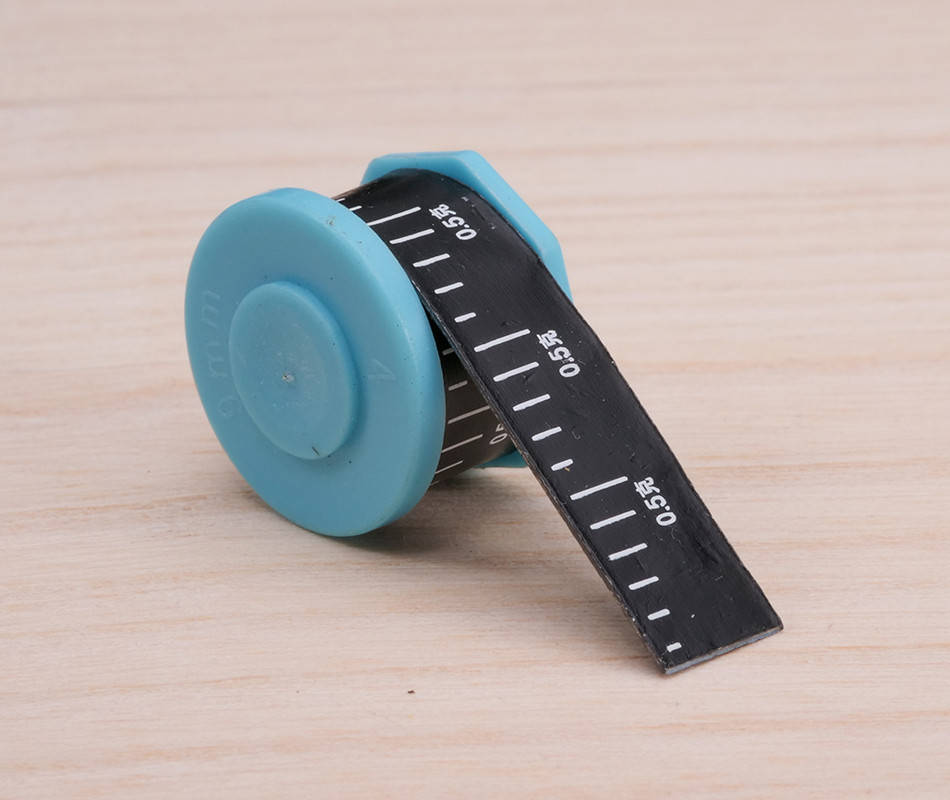 

Свинцовая лента с линейкой FanFish, длина 32 см, 9 мм