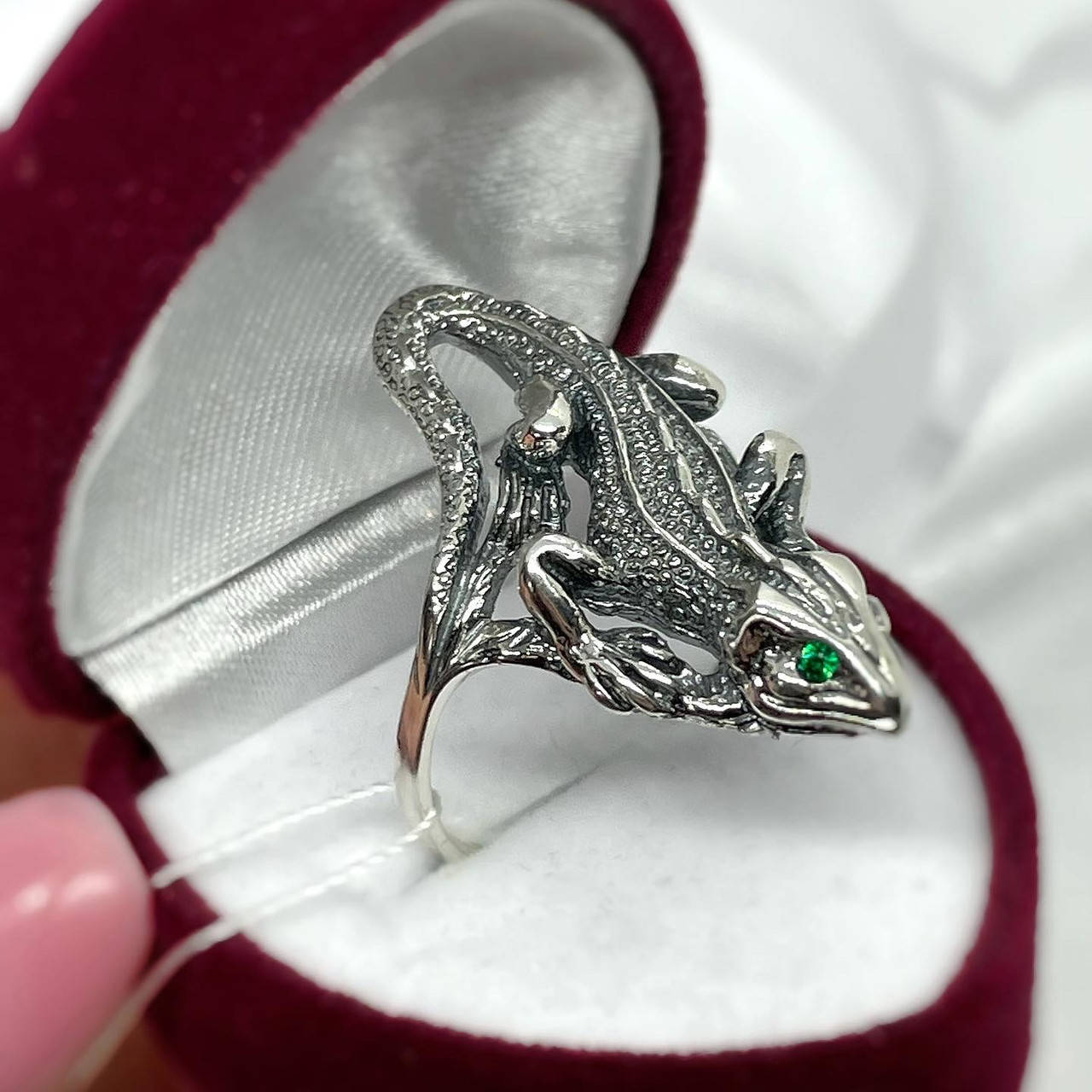 

Кольцо женское серебряное Ящерица чернённое