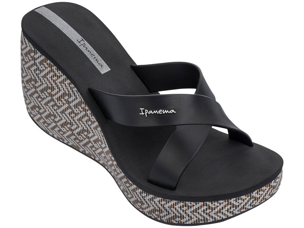 

Женские шлепанцы Iponema Lipstick Straps 4 Fem 82288-20766