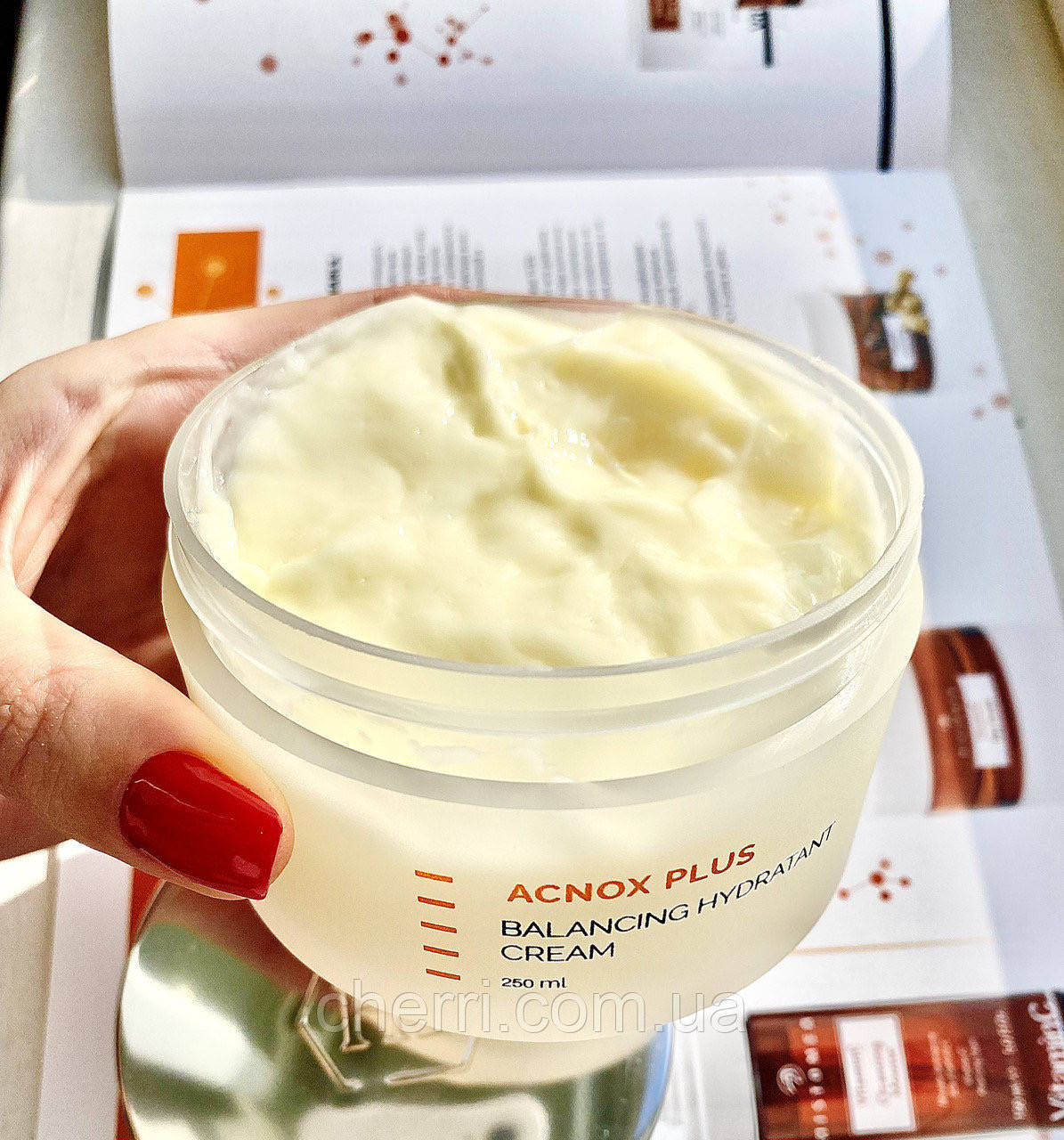 

Увлажняющий крем ACNOX PLUS Balancing Hydratant Cream50мл (разлив)