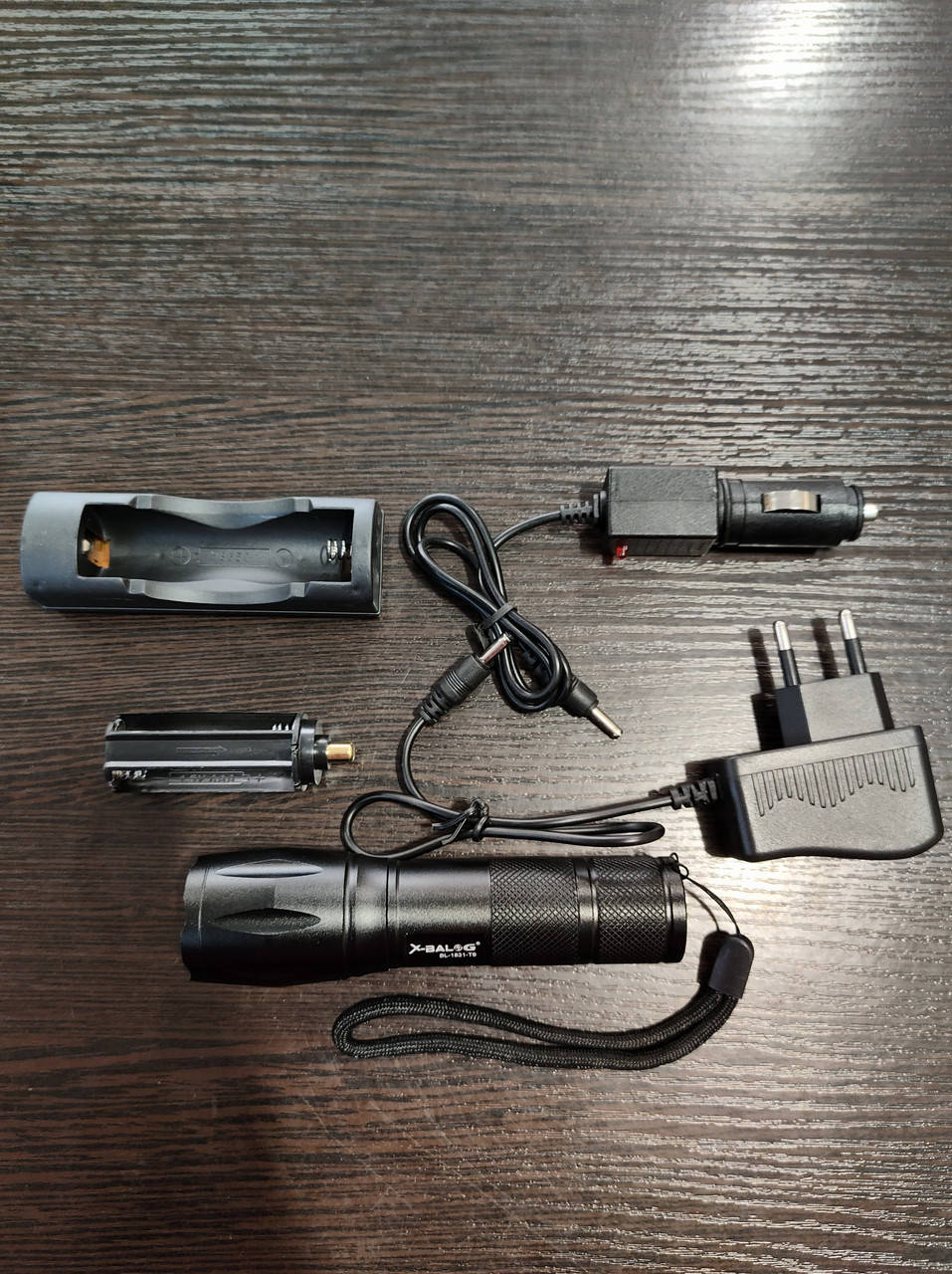 

Фонарь Police BL-1831-T6 50000W