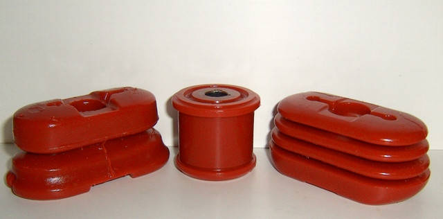 

Подушка кпп задняя VW GOLF IV OEM:1J0199851R