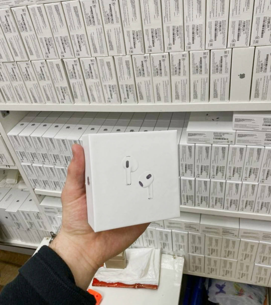 

Наушники Беспроводные AirPods 3 серии LUX 1в1 к Оригиналу ЛЮКС Копию, Белый