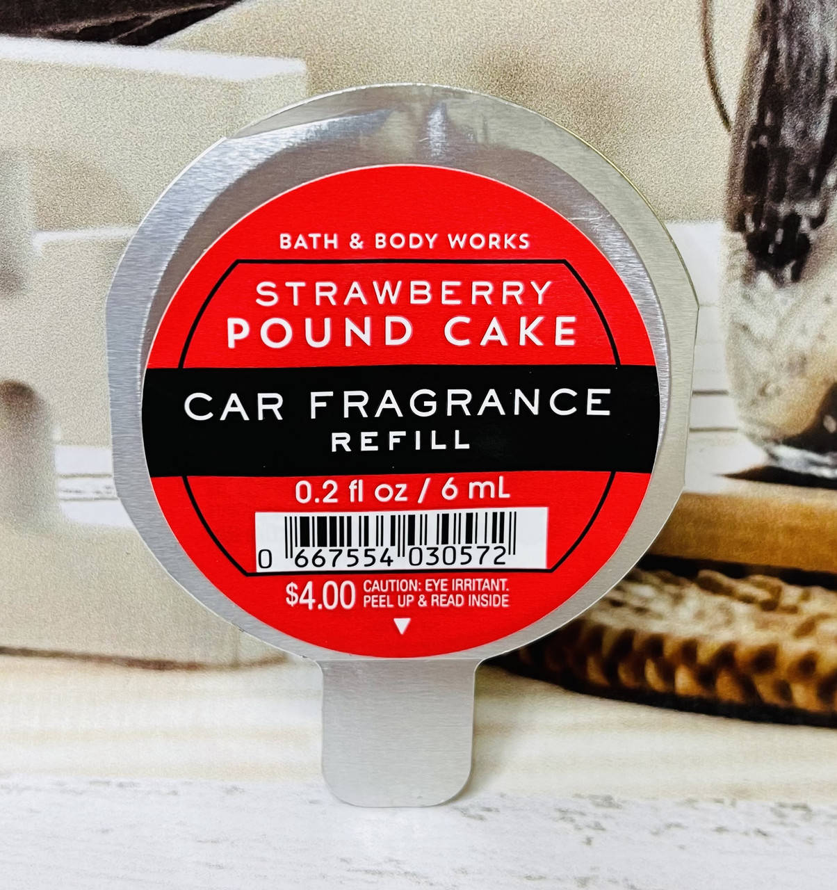 

Аромат в машину "Клубничный торт" Bath and Body Works