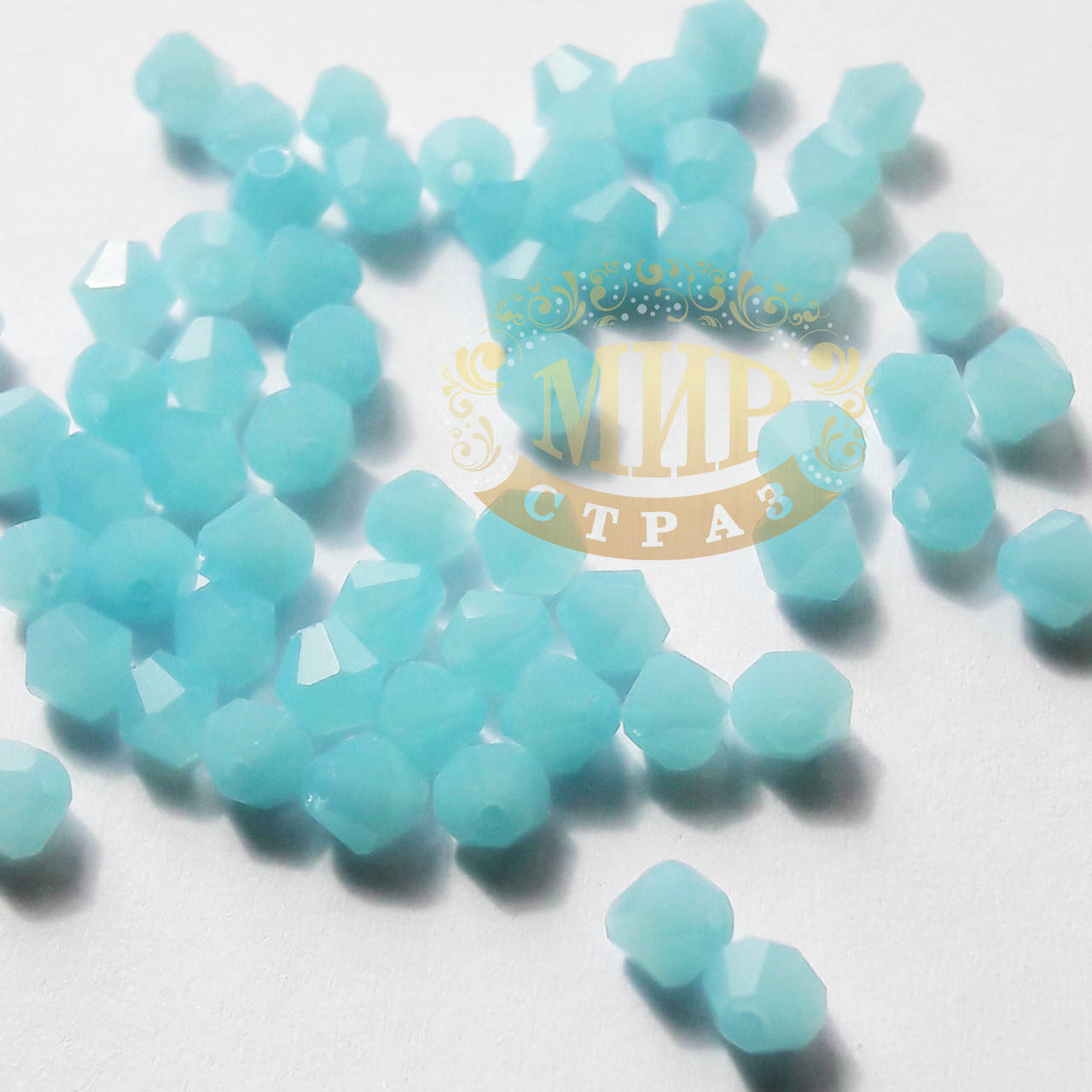 

Бусины биконус 4мм, Цвет Jade Blue, 1шт