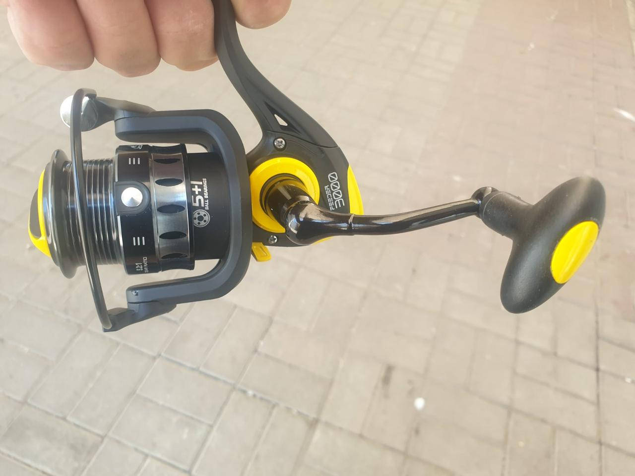 

Рыболовная фидерная катушка Shark Feeder, Черный