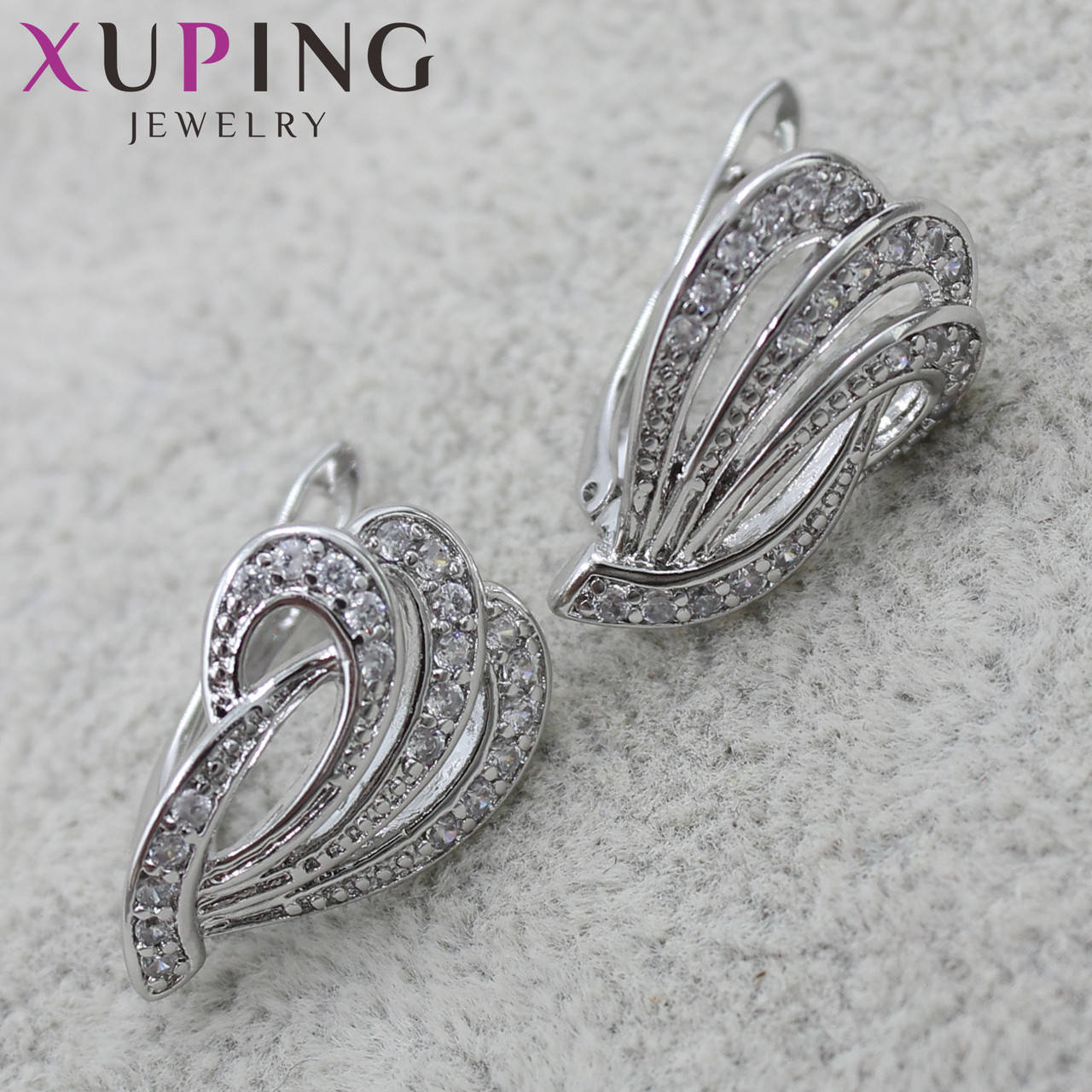 

Серёжки женские медицинское золото Xuping Jewelry английский замок с фианитами 24K