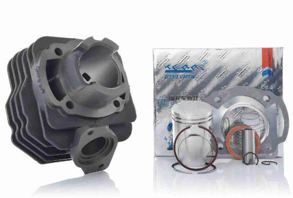 

Поршневая ЦПГ Honda 50сс DIO 18/27, TACT 24/30, LEAD AF-20 "TERRI" Хонда Дио Діо Такт