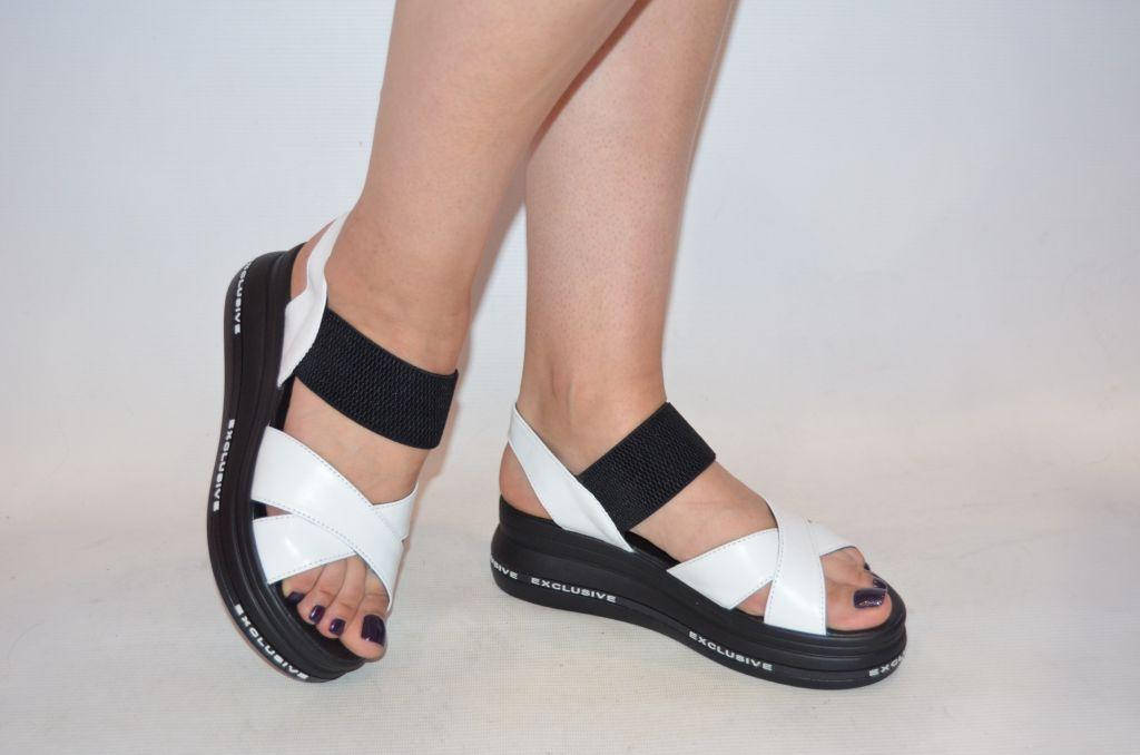 

Босоножки женские Teona 20135 белые кожа, размеры 36,39