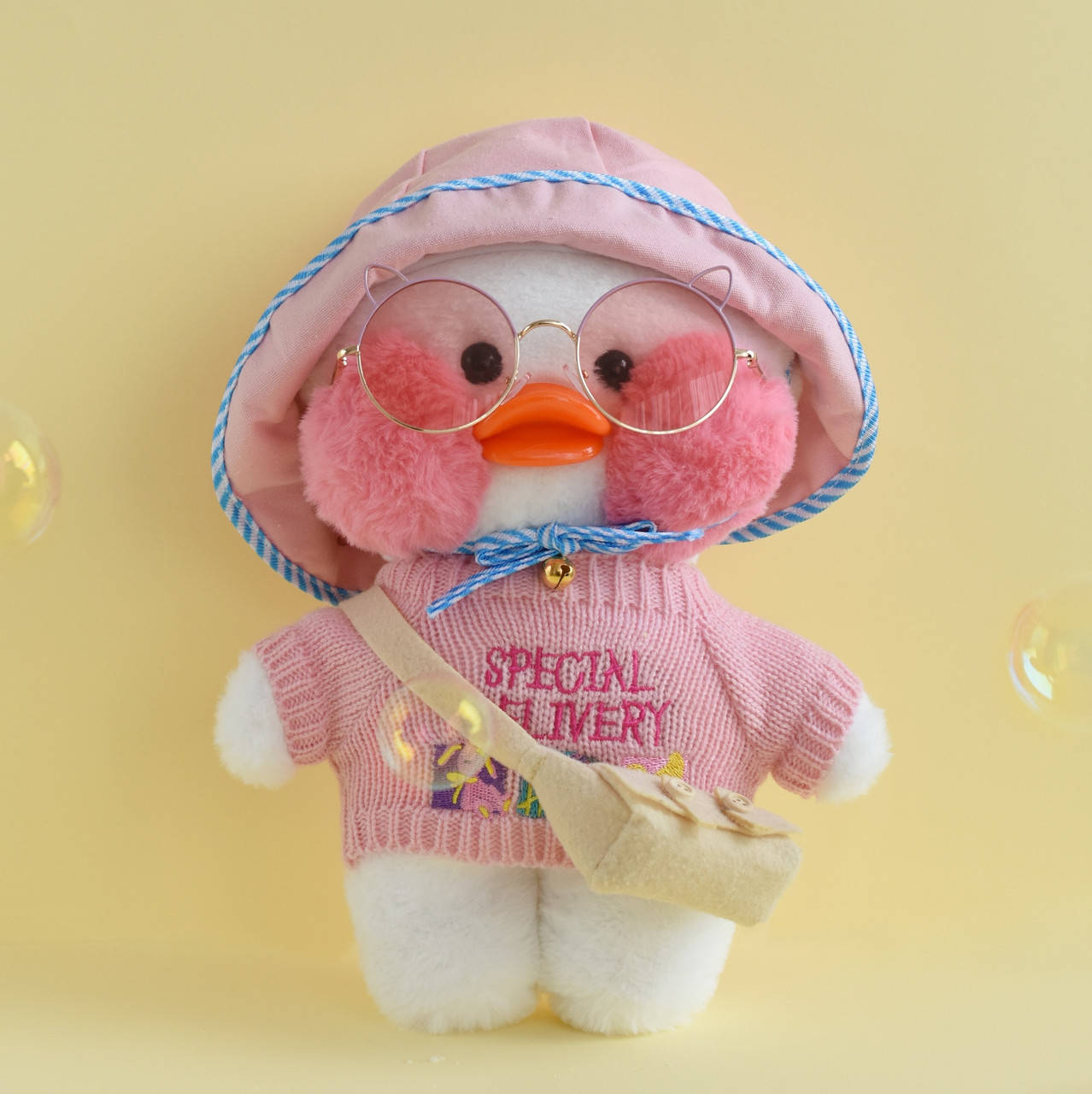 

Утка Лалафанфан в розовом костюме Панама, Розовый