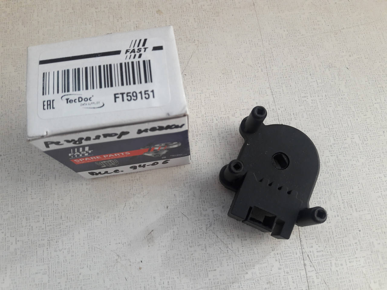 

Регулятор оборотов печки на Fiat Ducato 244, Peugeot Boxer и Citroen Jumper 2 (2002-2006), 1305589080, 647534