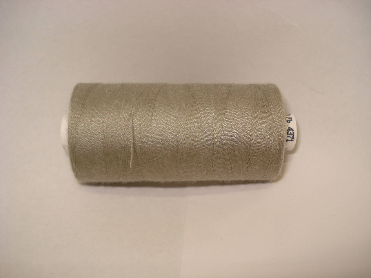 

Нитка Trigan Kupfer №120 1000м.col 4371 оливково-серый