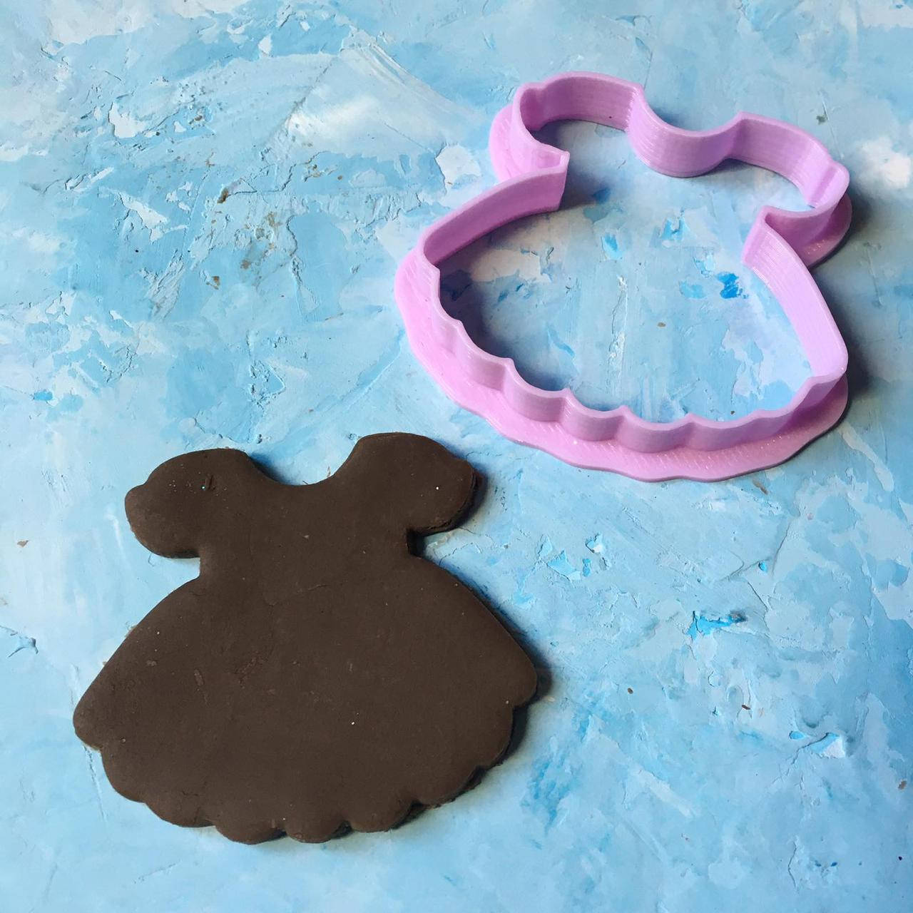 

Вирубка для пряників "Сукня #2" / Вырубка - формочка для пряников "Платье #2"