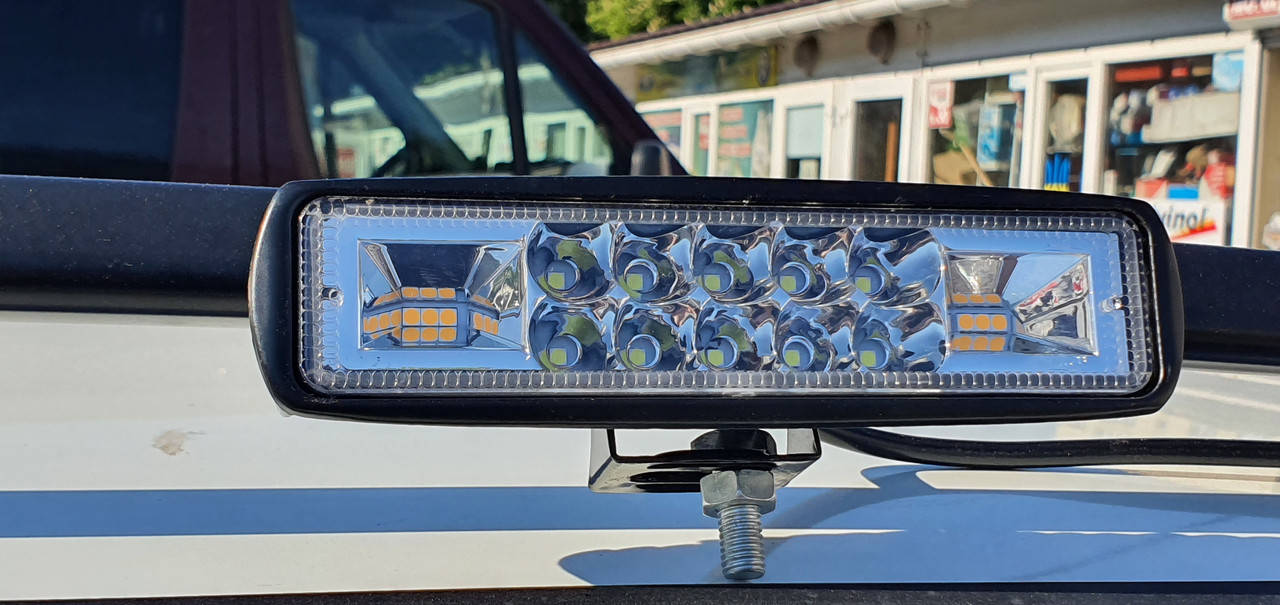 

Светодиодная фара с режимом желтого стробоскопа Led 48W 1600 lm 16х4см, Желтый