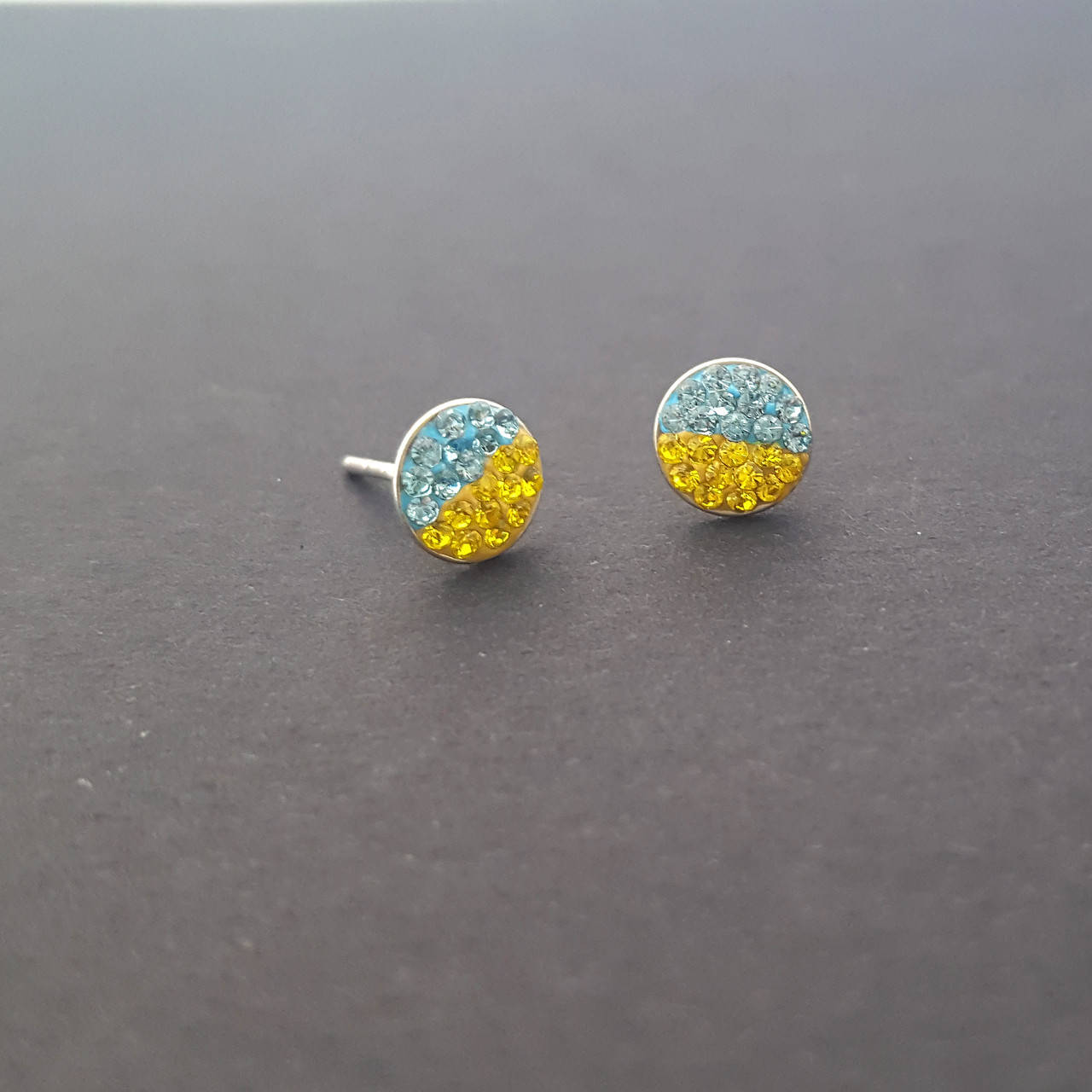 

Серебряные серьги с кристаллами Swarovski