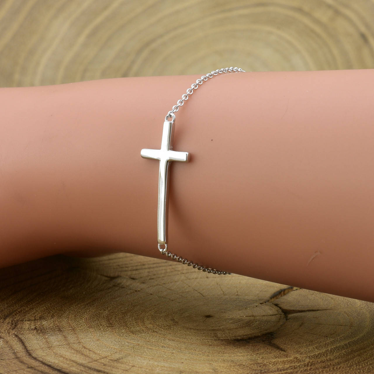 

Серебряный браслет ширина 1 мм длина 15+5