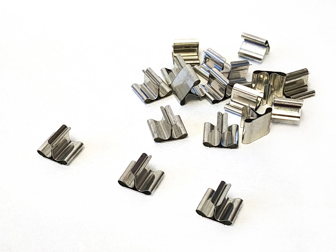 

Металлический держатель для фитиля /фитиледержатель/ для деревянных фитилей