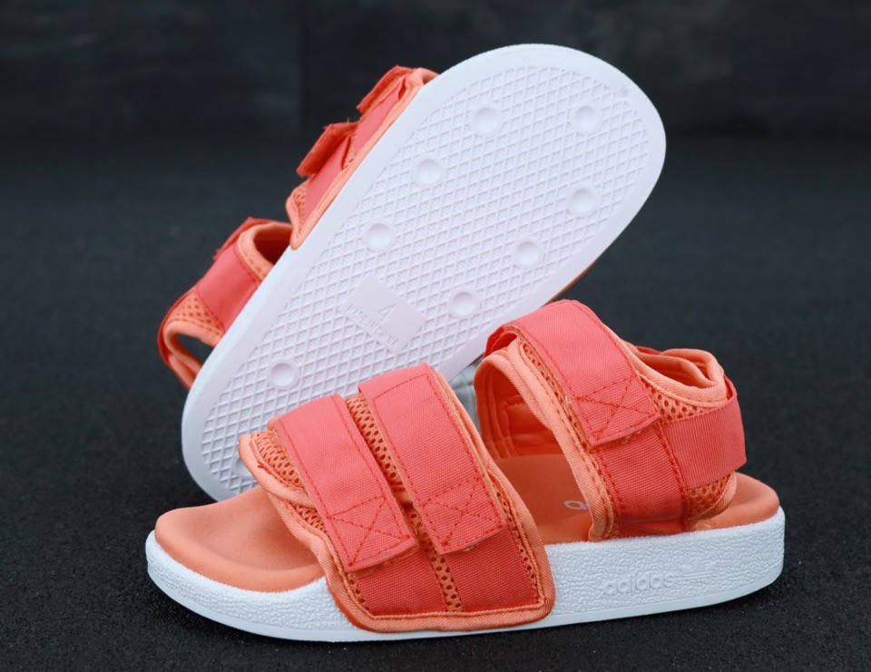 

Сандалии женские Adidas Sandal "Персиковые" р. 37 - 40