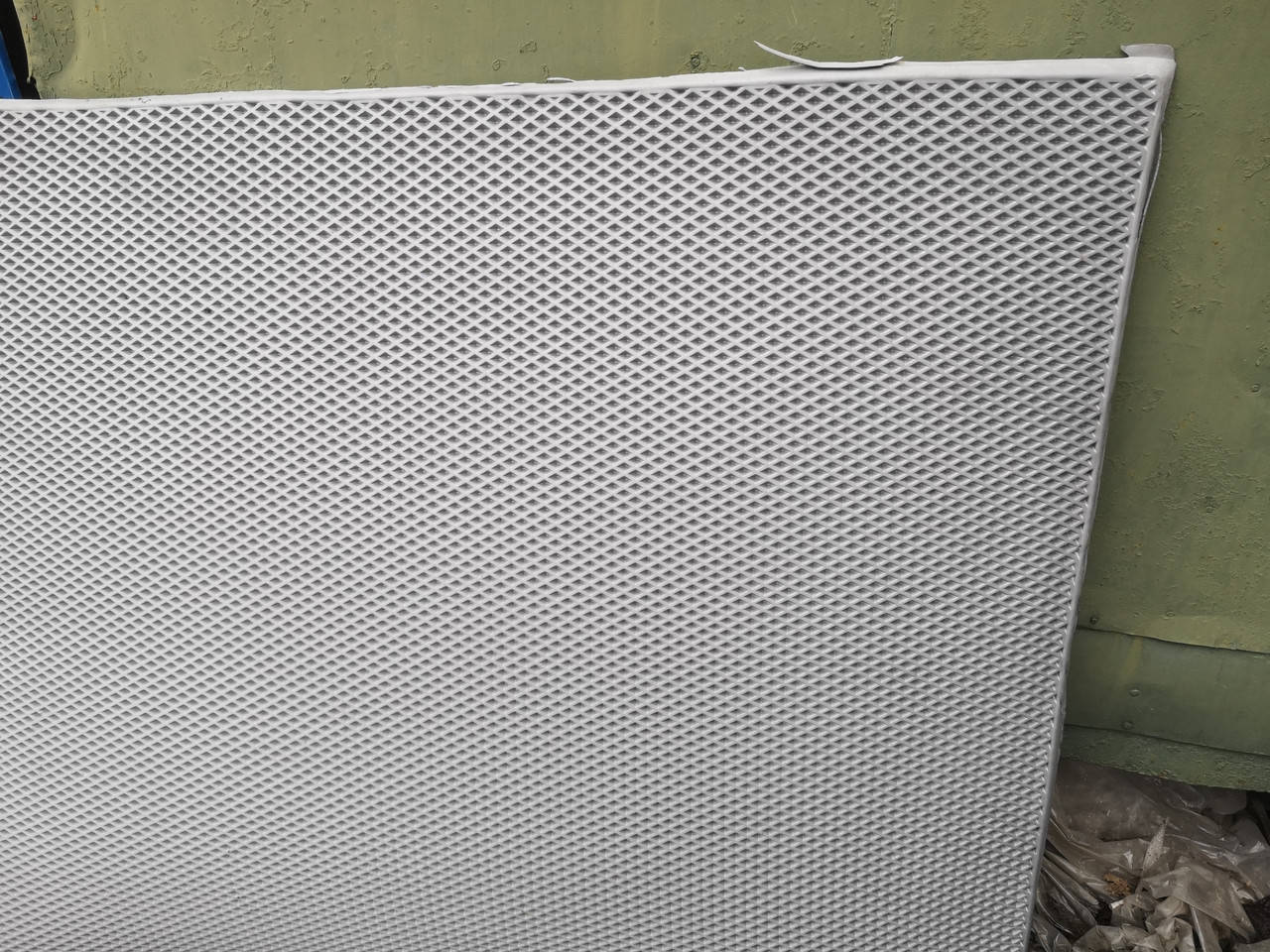 

EVA материал для автоковриков 1х1,5м 10мм (ячейка ромб) светло-серый