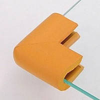 

Защитные накладки на острые углы стеклянного стола