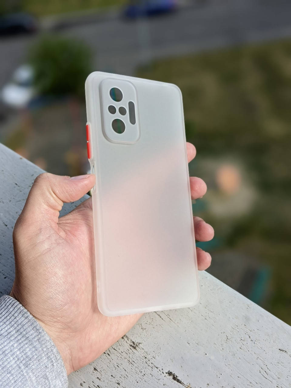 

Противоударный матовый чехол Likgus для Xiaomi Redmi Note 10 Pro Белый